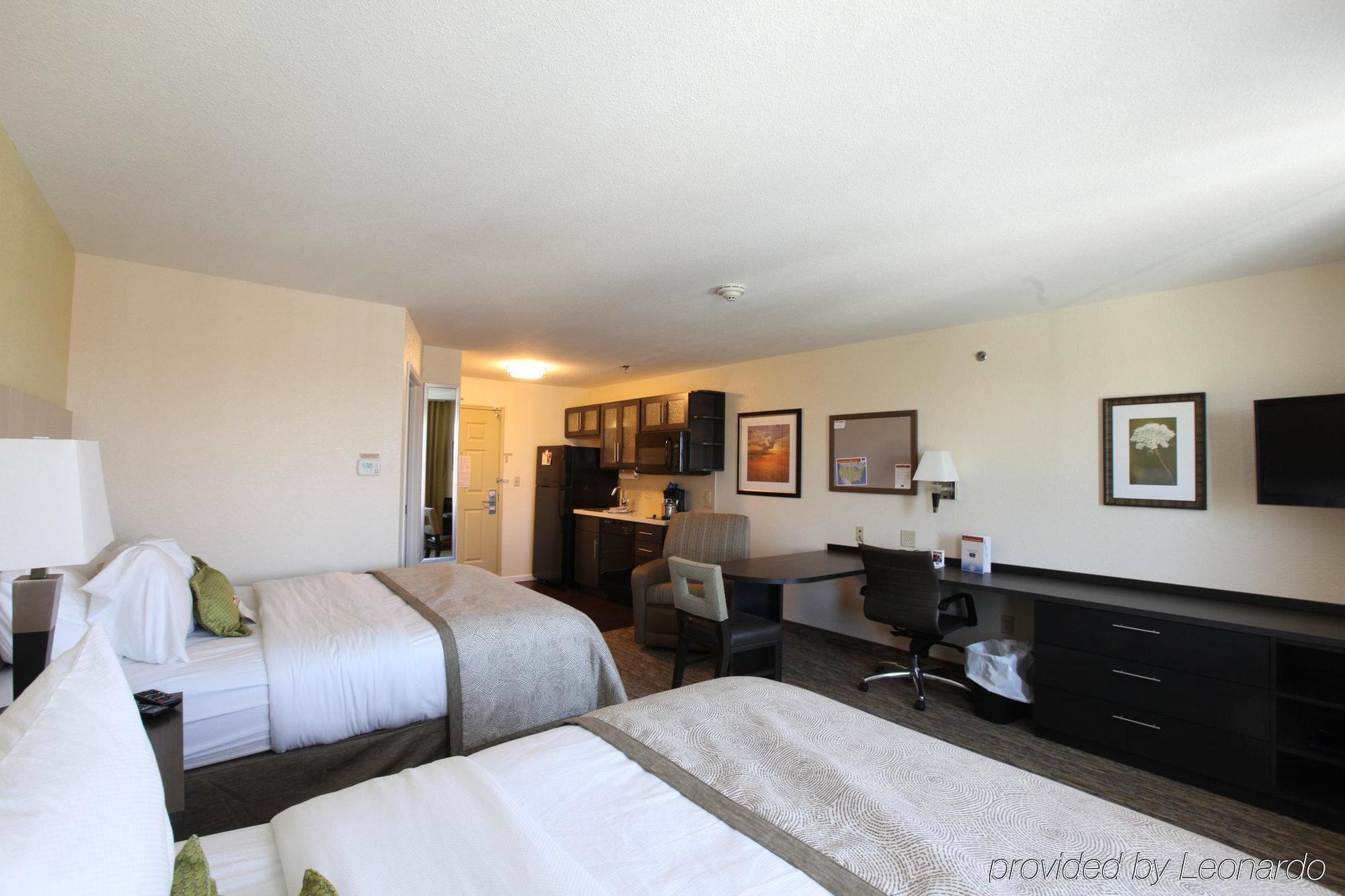 Candlewood Suites Saint Joseph By Ihg Room photo